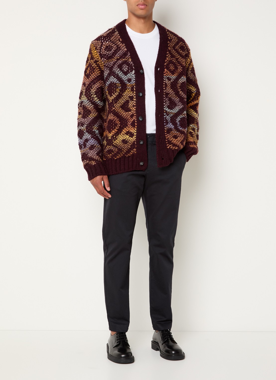 NN.07 Viggo grofgebreid vest in alpaca wolblend met grafische print - voorkant 2 bordeauxrood