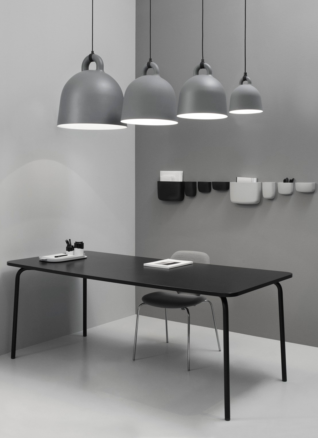 Normann Copenhagen Bell hanglamp x-small, grijs - detail 3 grijs
