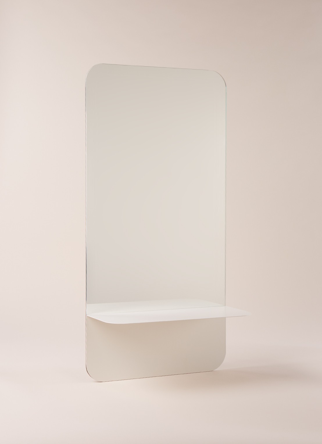 Normann Copenhagen Horizon spiegel  - voorkant 2 zilver