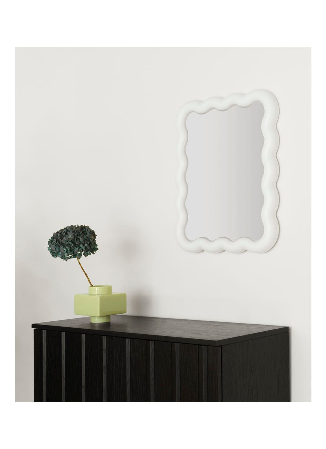 Normann Copenhagen Illu wandspiegel 65 x 50 cm - detail 3 wit
