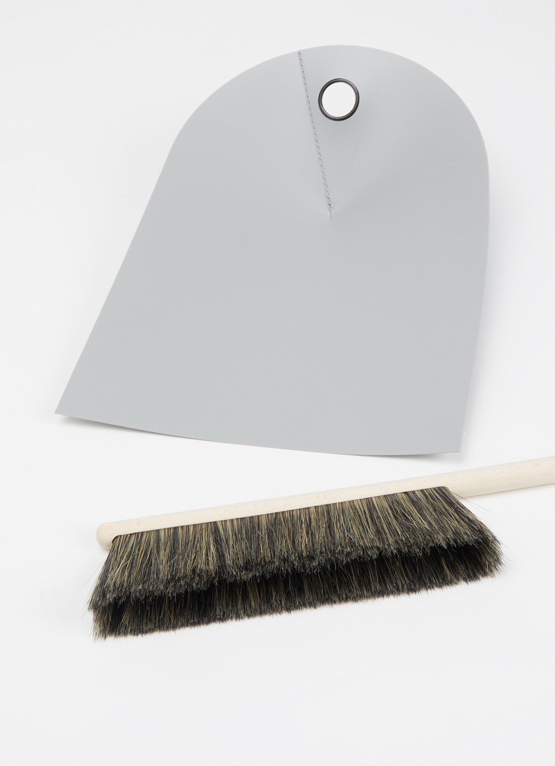Normann Copenhagen Stoffer en blik 32 cm - voorkant 2 grijs
