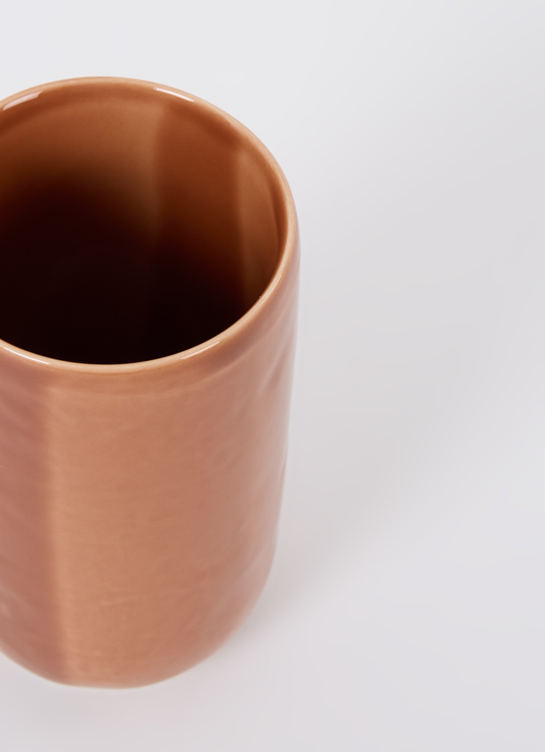 Nosse Ceramics Svelte kopje 33 cl - voorkant 2 bruin