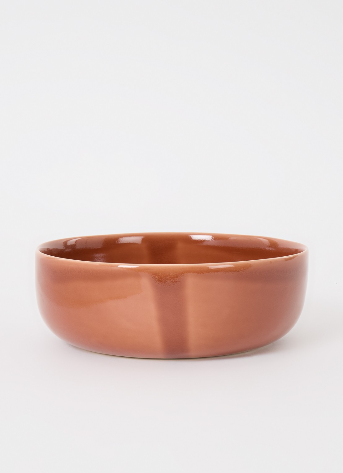 Nosse Ceramics Svelte serveerschaal 23 cm - voorkant 2 bruin
