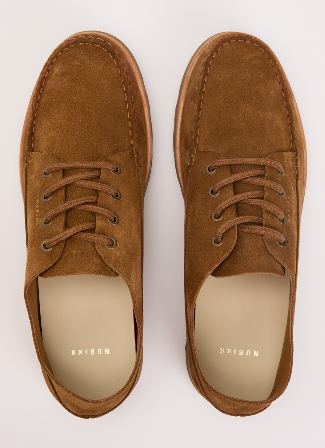 Nubikk Milo Macaw II casual veterschoen van suède - detail 4 cognac