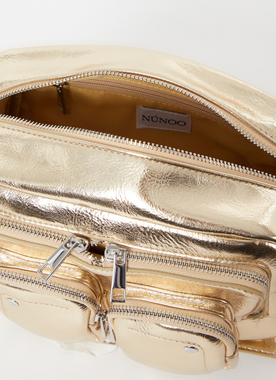 Núnoo Ellie schoudertas met afneembare schouderriem en metallic finish - detail 3 goud