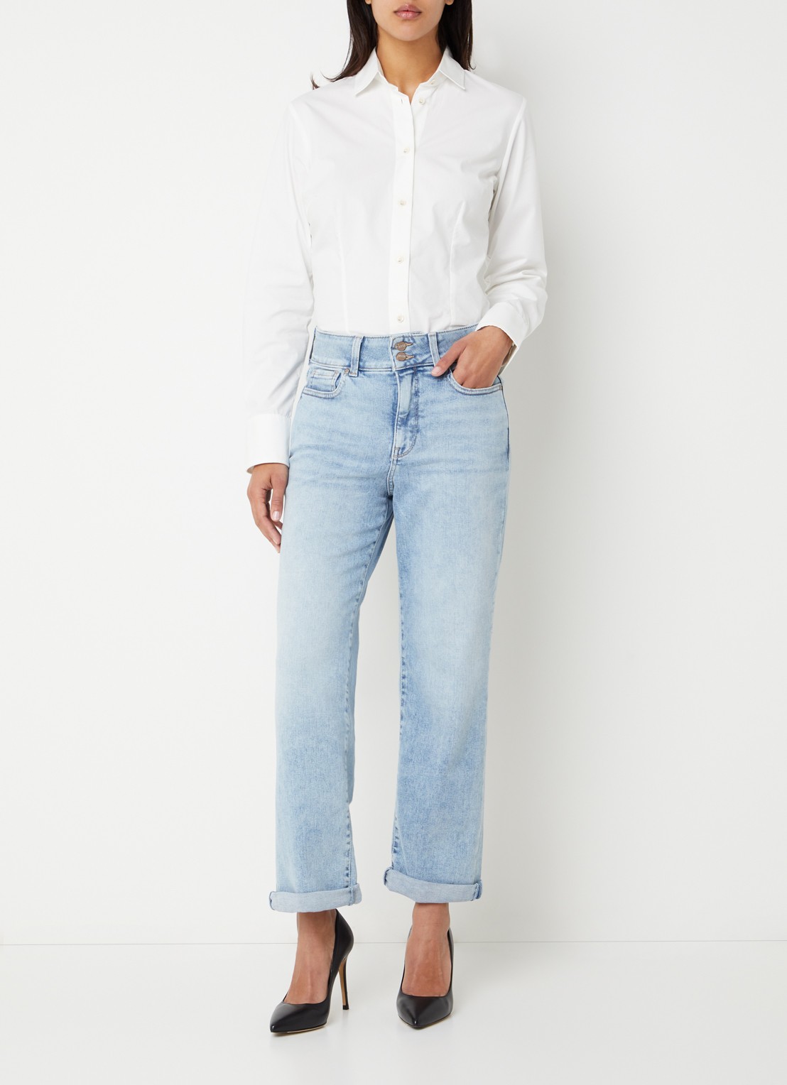 NYDJ Bailey mid waist slim fit jeans met steekzakken - voorkant 3 camel