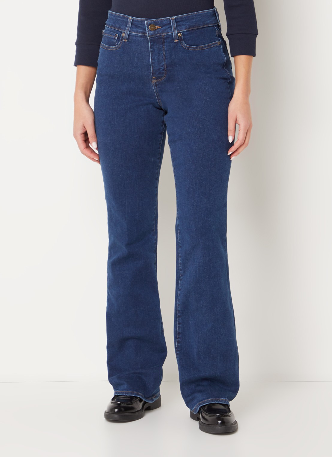 NYDJ Blake high waist flared jeans met stretch - detail 4 donkerblauw