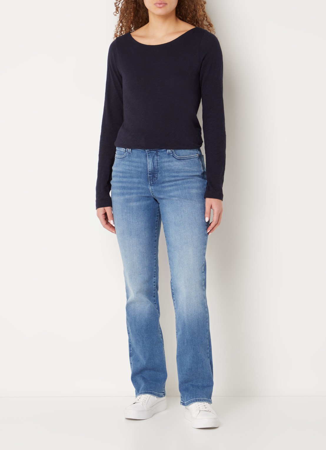 NYDJ Ellison high waist straight leg jeans met stretch - voorkant 5 middenblauw