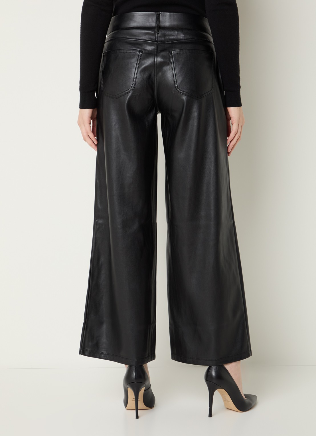 NYDJ High waist wide fit broek van imitatieleer - achterkant zwart