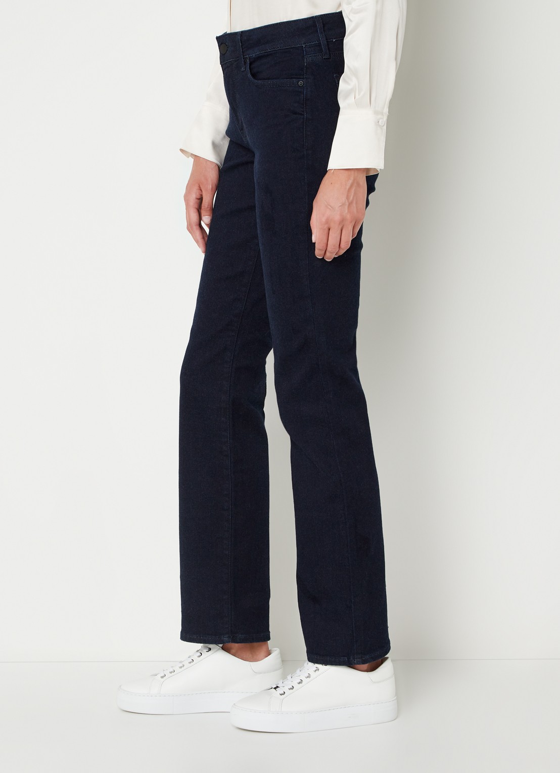 NYDJ Marilyn mid waist straight leg jeans met donkere wassing - detail 5 indigo