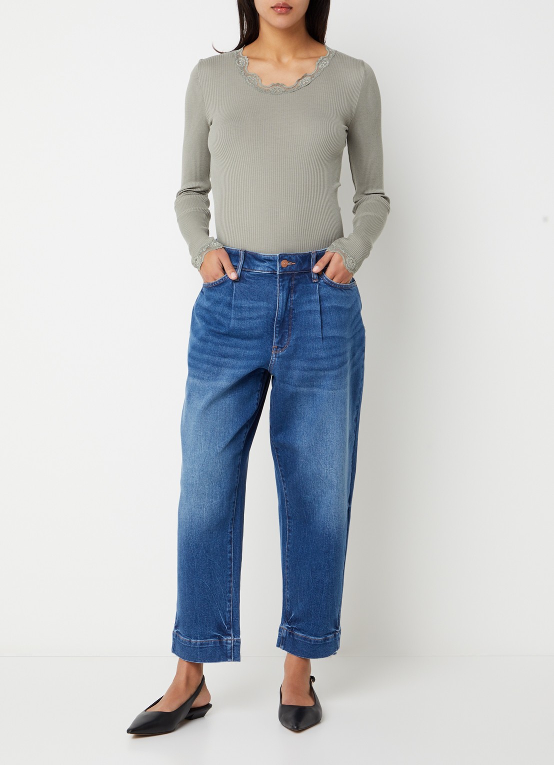 NYDJ Mid waist wide leg jeans met medium wassing - voorkant 4 indigo