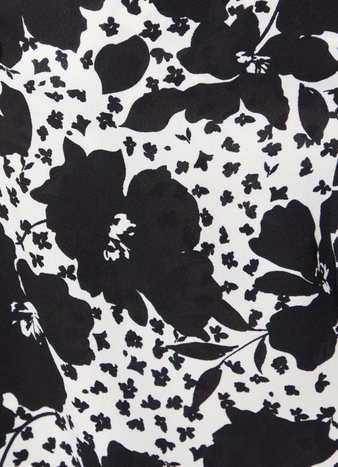 NYDJ Pintuck blouse met V-hals en print - detail 2 zwart