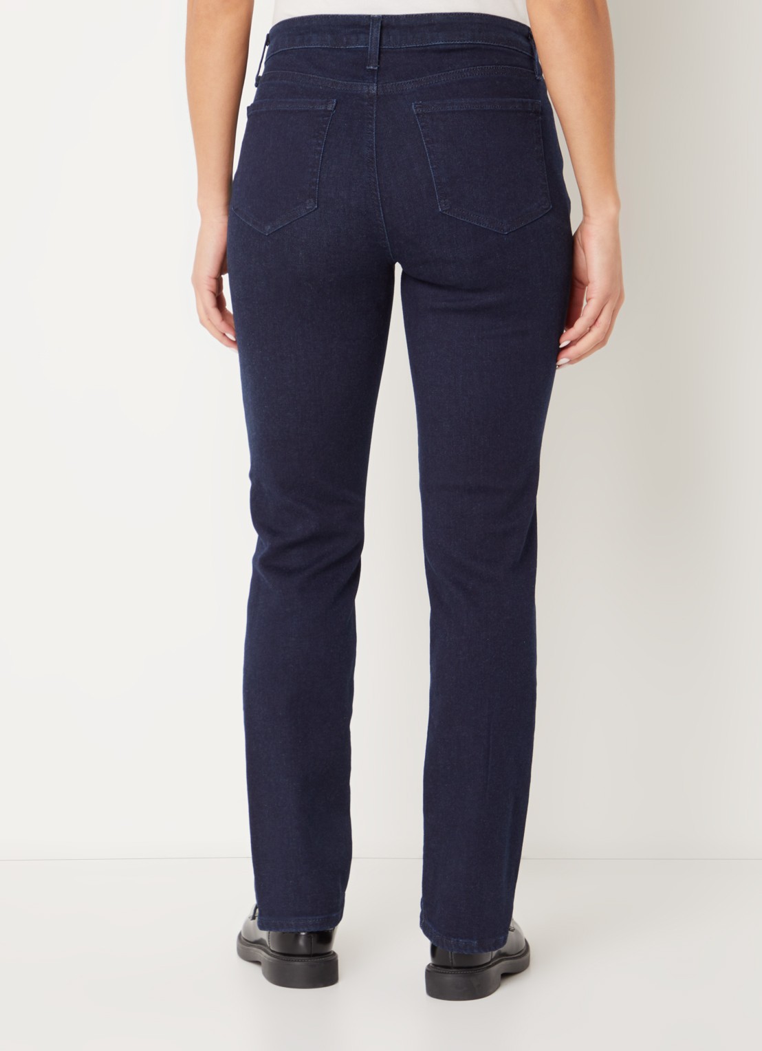 NYDJ Sheri mid waist slim fit jeans met stretch - achterkant 3 donkerblauw