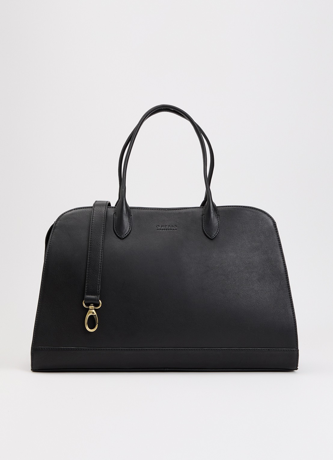 O My Bag Alma schoudertas van leer met 16 inch laptopvak  - voorkant 5 zwart