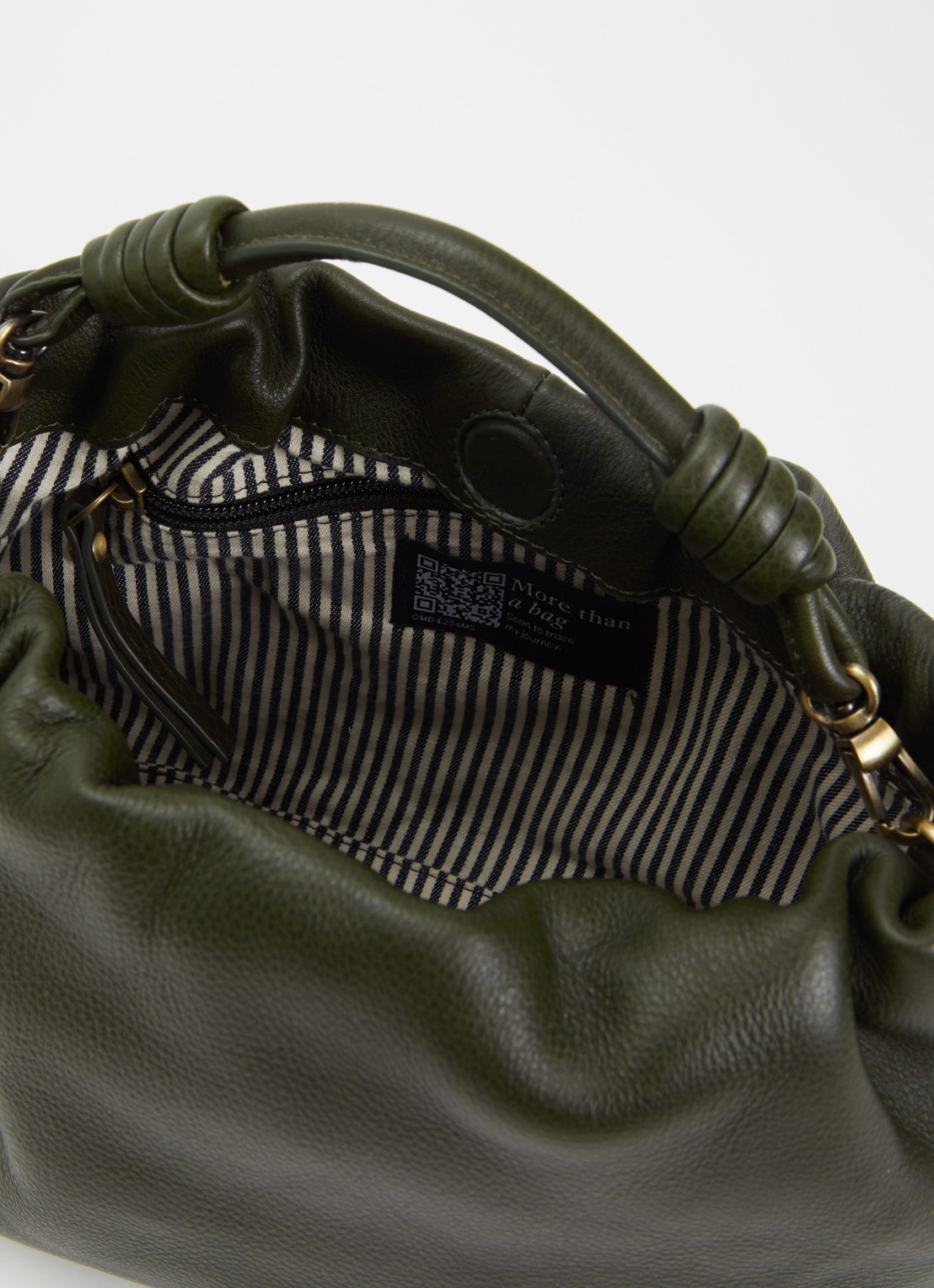 O My Bag Kiki Midi handtas van leer met afneembare schouderriem  - detail mosgroen