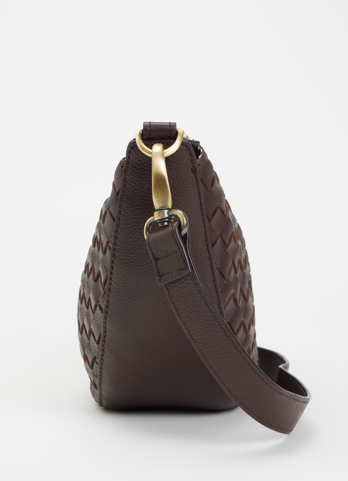 O My Bag Leo schoudertas van leer met verstelbare schouderband  - detail 4 chocoladebruin