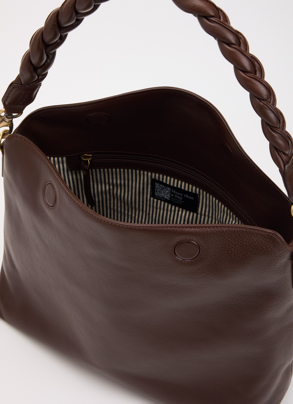O My Bag Sienna schoudertas van leer met afneembare schouderriem - detail 3 chocoladebruin