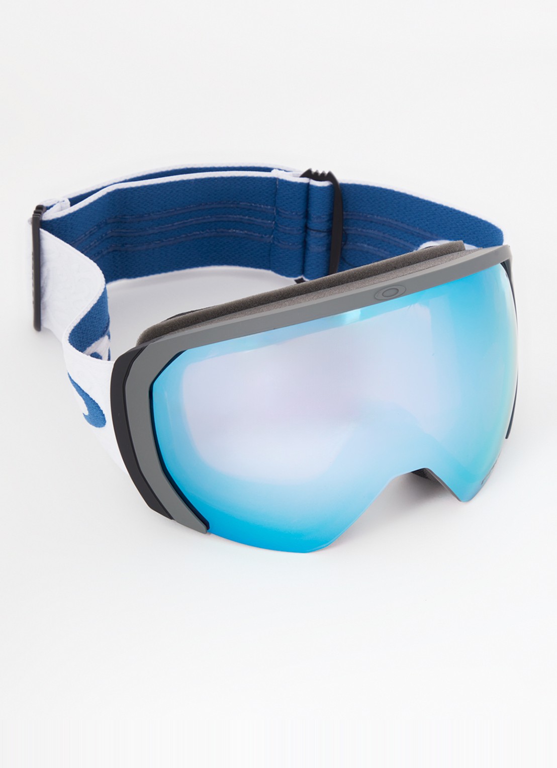Oakley Flight Path L skibril OO7110 - voorkant wit