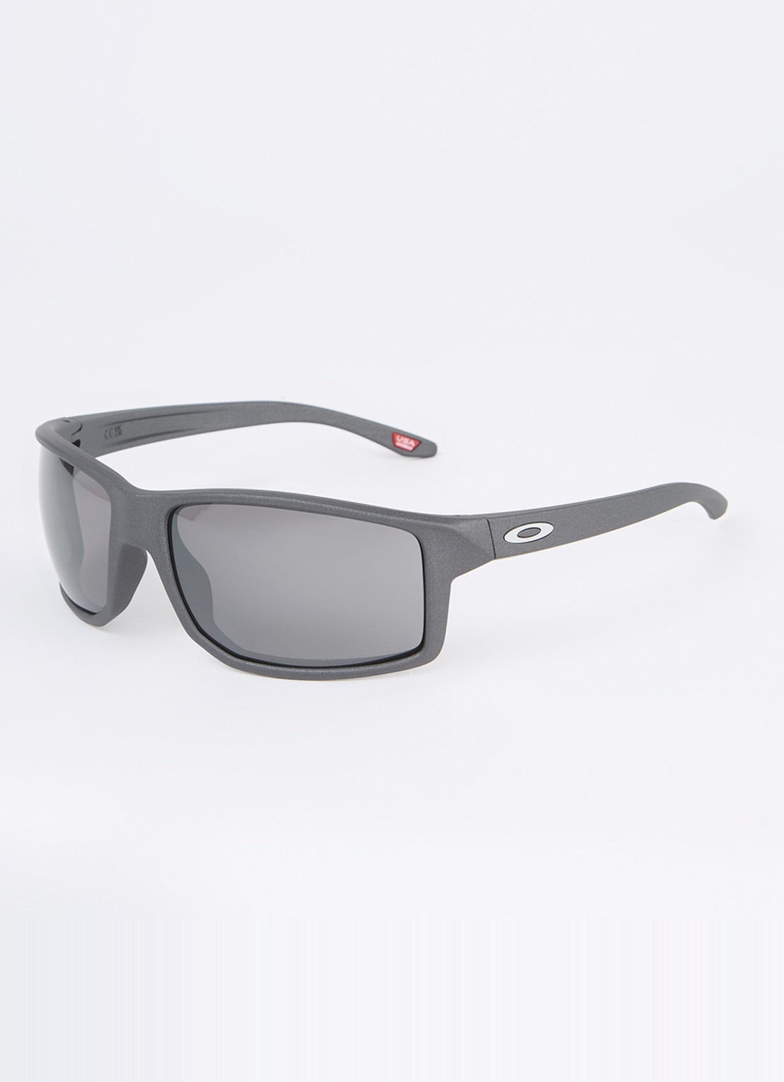 Oakley Gibston XL zonnebril gepolariseerd OO9470  - voorkant antraciet