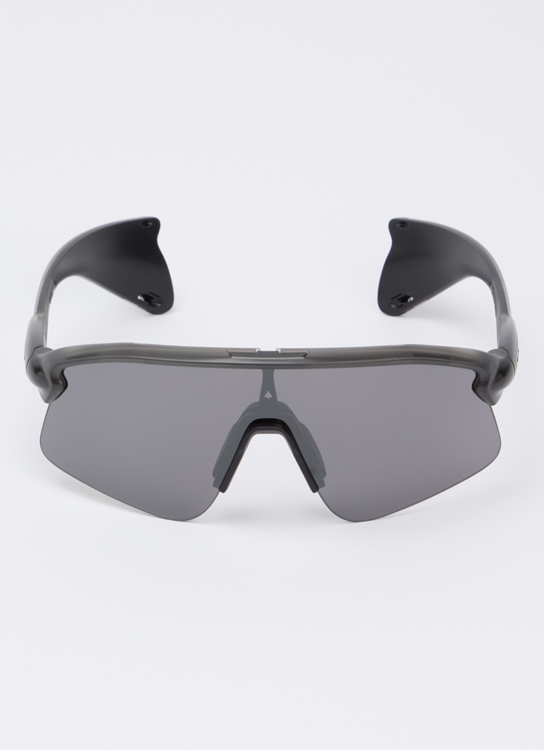 Oakley Stunt Devil zonnebril OO9517 - detail 2 zwart