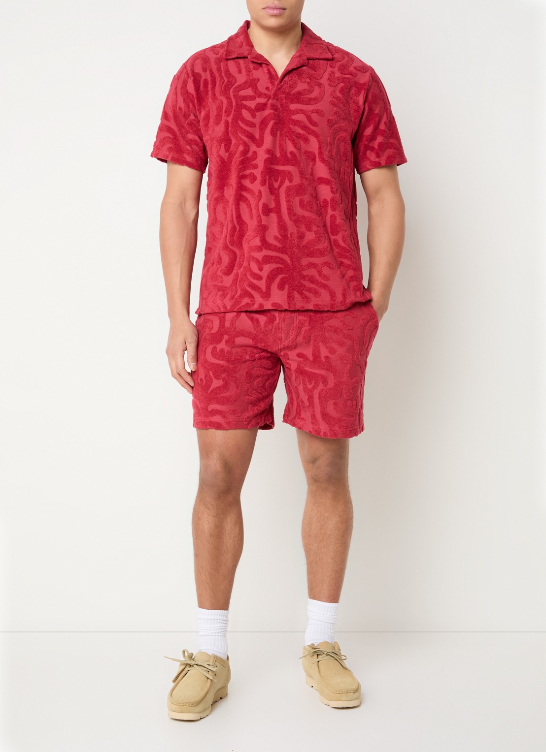 OAS Loefy straight fit korte broek van badstof - voorkant 2 rood