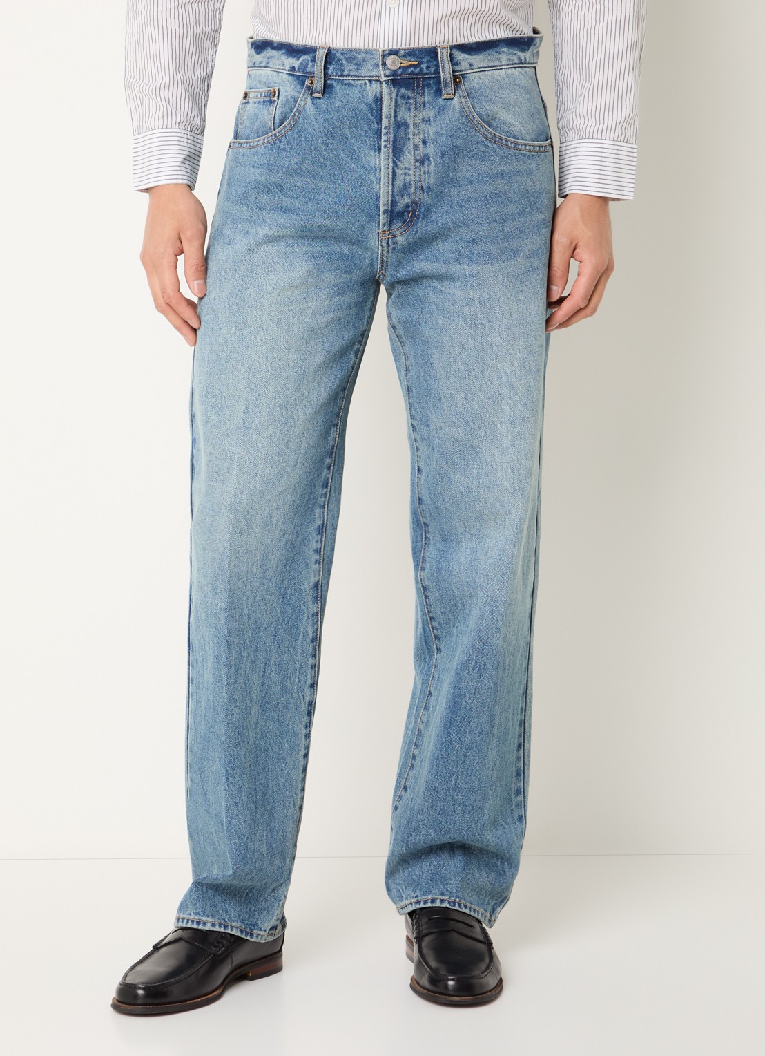 Obey Boxcar straight leg jeans met medium wassing - detail indigo