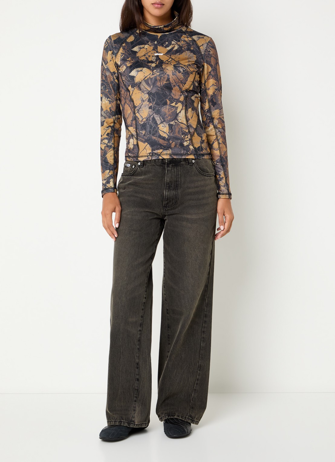 Obey Elara high waist wide fit jeans met gekleurde wassing - voorkant 5 antraciet