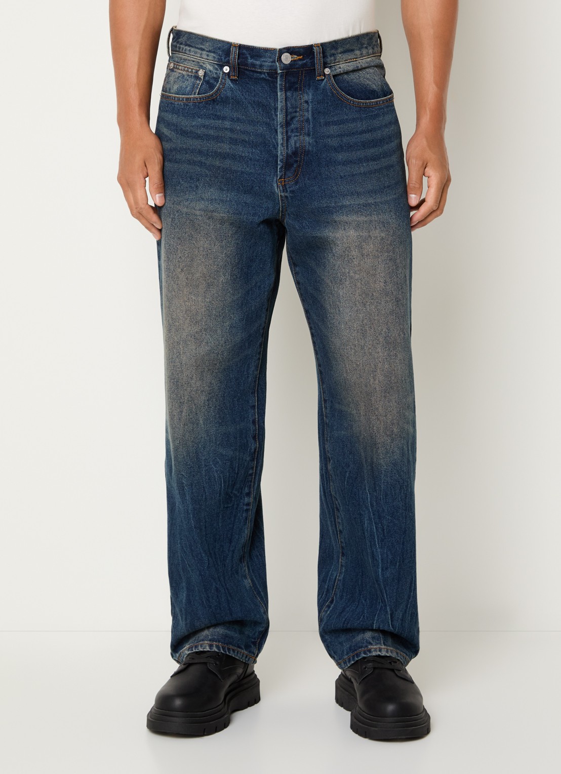 Obey Mid waist straight leg jeans met medium wassing - detail indigo