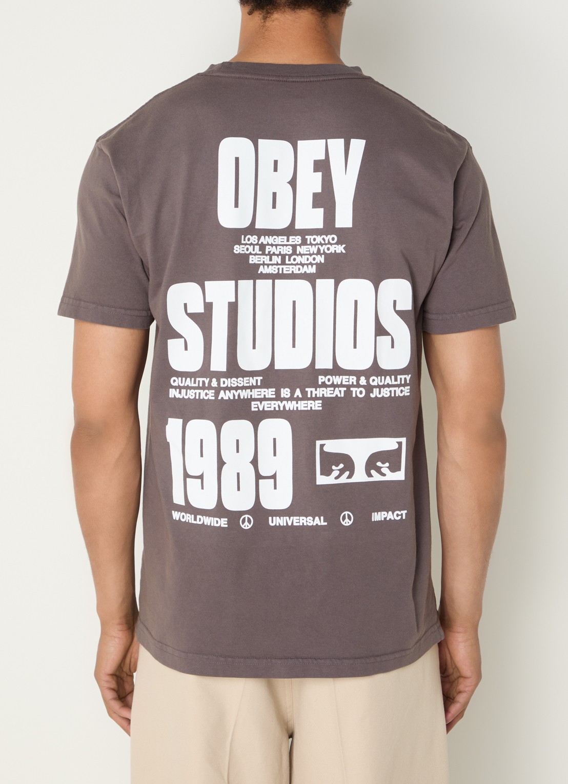 Obey Stamped T-shirt met logo- en backprint - detail 4 zwart