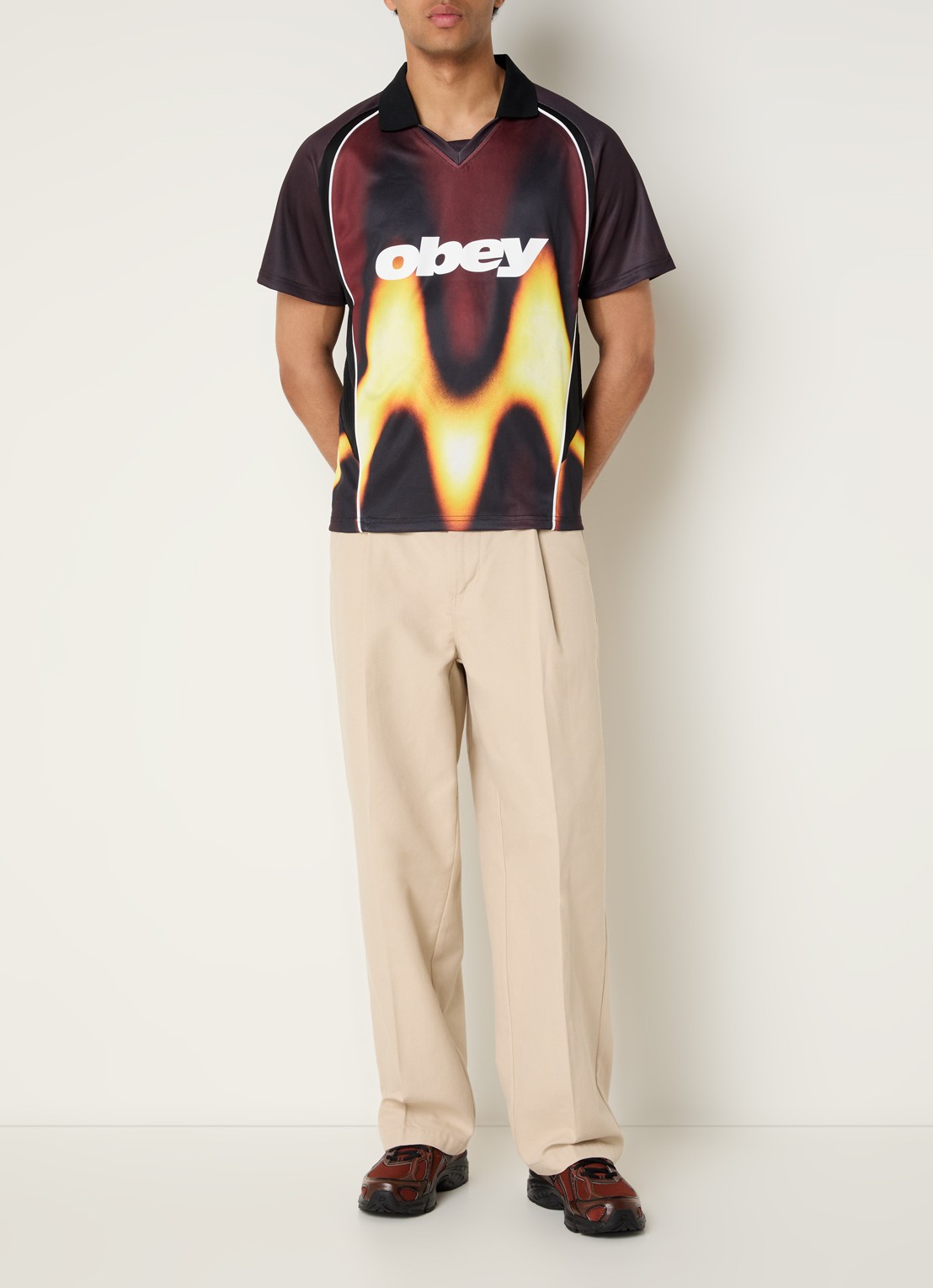 Obey T-shirt met print - voorkant 2 bordeauxrood