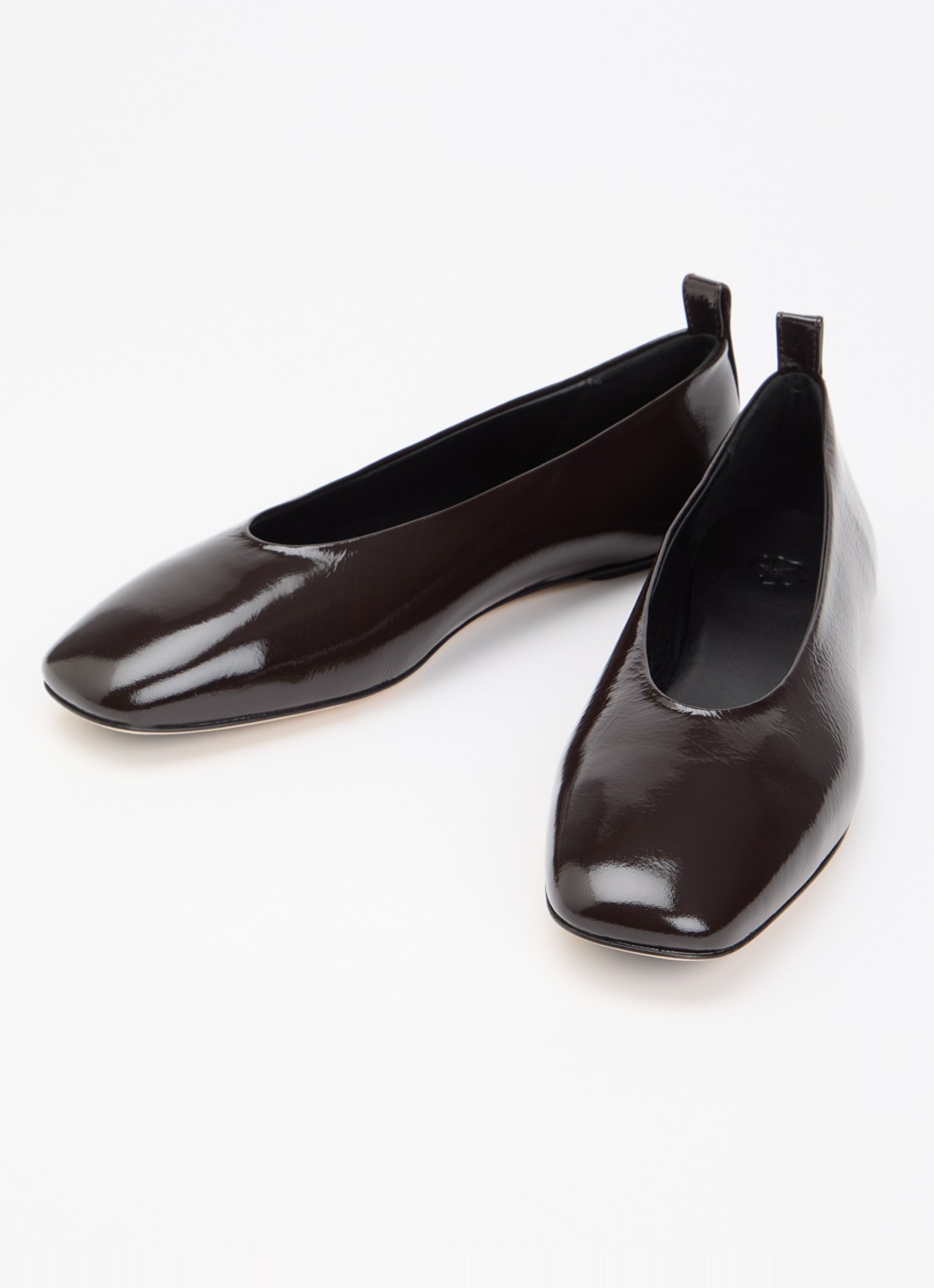 Odare Ibiza Venice ballerina van leer met lakfinish - detail donkerbruin