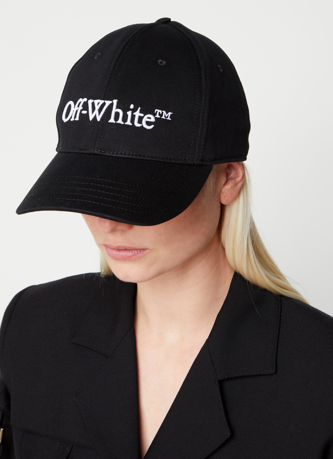 Off-White Bookish Drill pet met logoborduring - voorkant 3 zwart