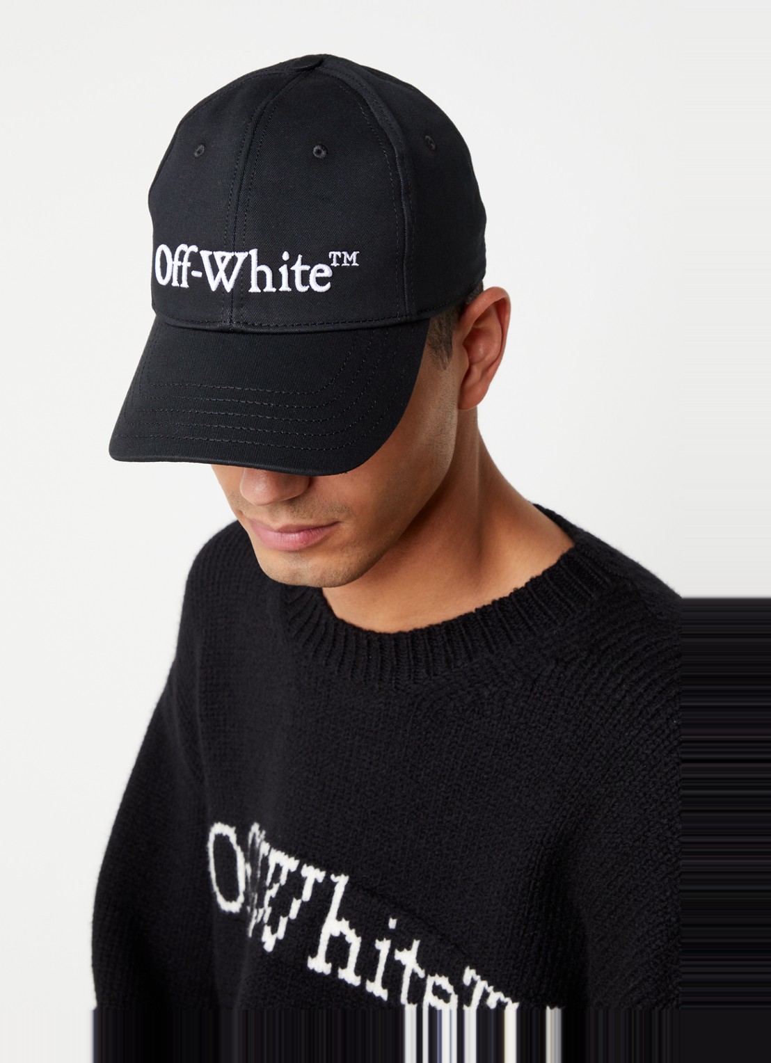 Off-White Bookish pet met logoborduring - voorkant 2 zwart