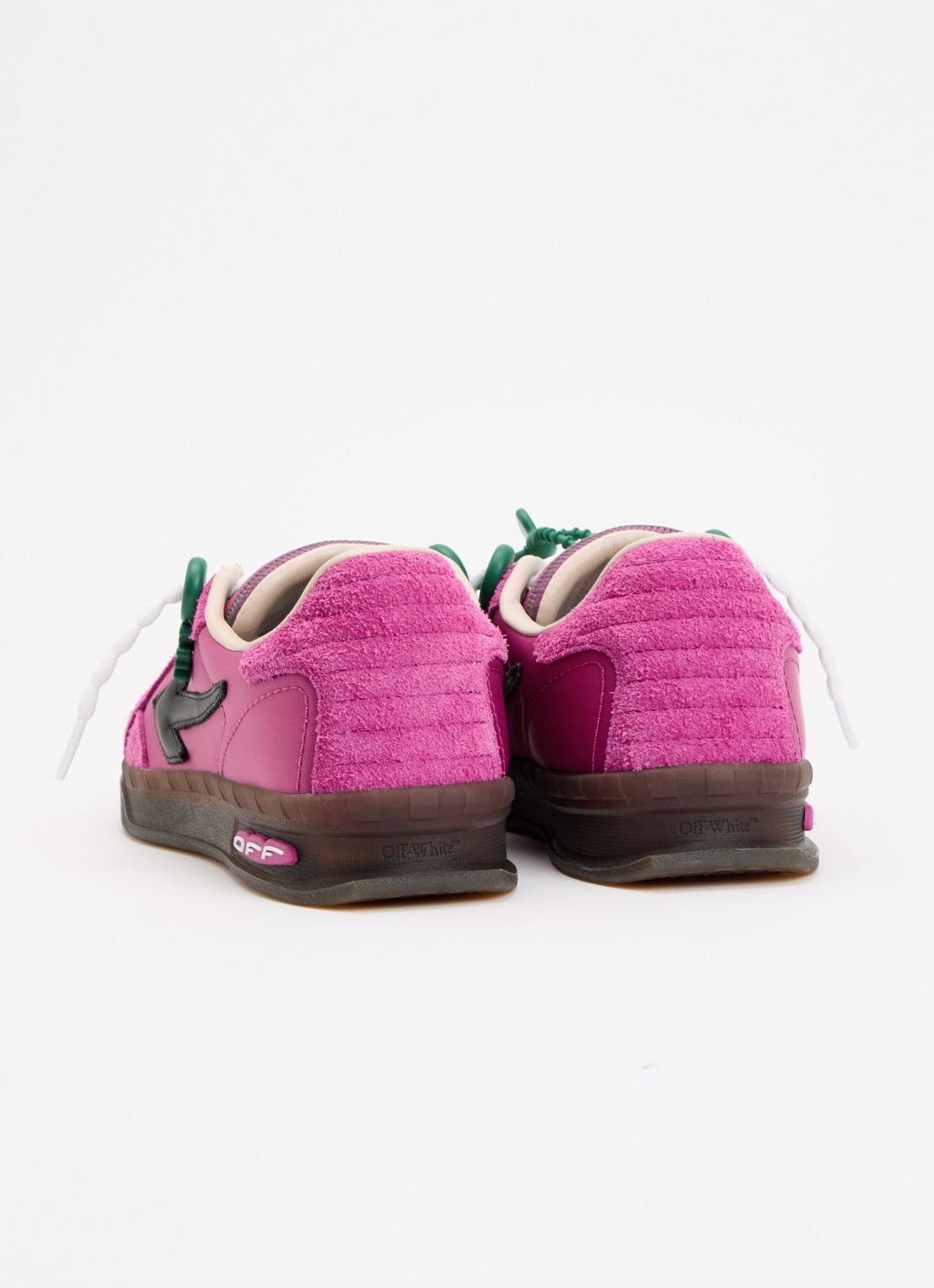 Off-White End Of Play sneaker met details van suède - achterkant 6 fuchsia