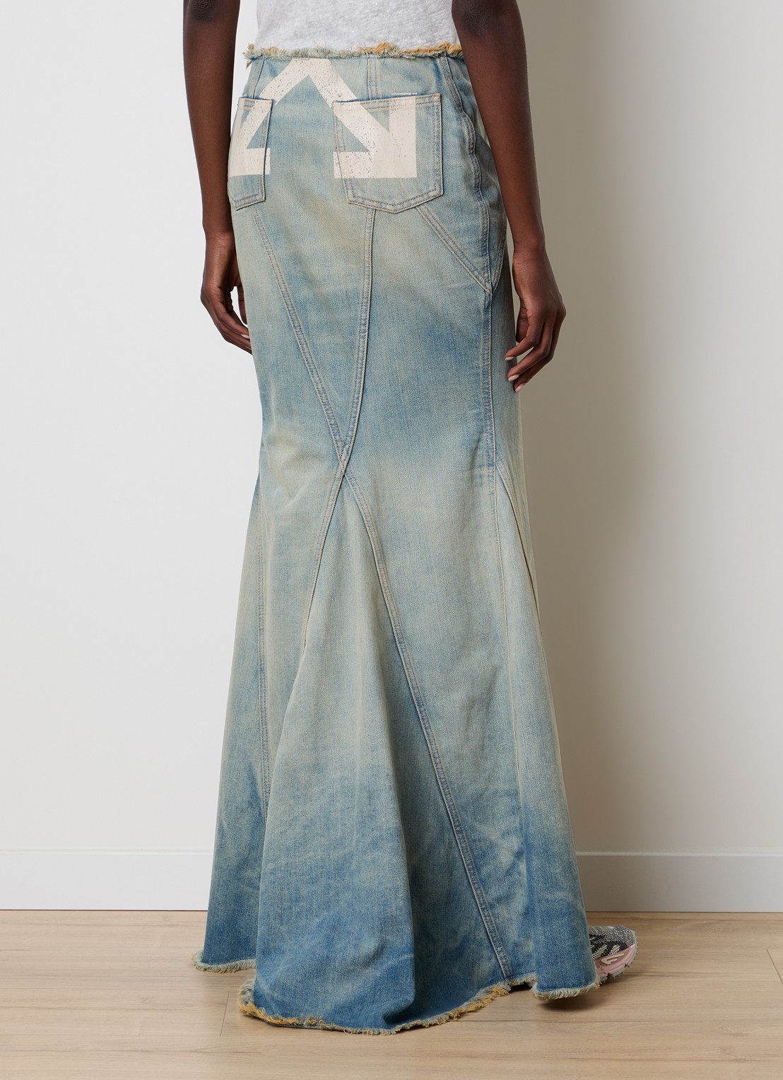 Off-White Half Arrow maxi spijkerrok met verwassen afwerking - achterkant indigo
