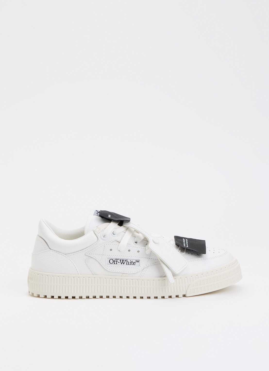 Off-White Low Top 3.0 Off Court sneaker met details van leer - voorkant 2 gebroken wit