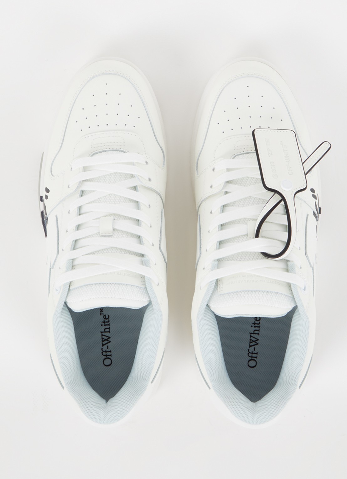 Off-White Out Of Office sneaker van kalfsleer met print - detail 3 gebroken wit