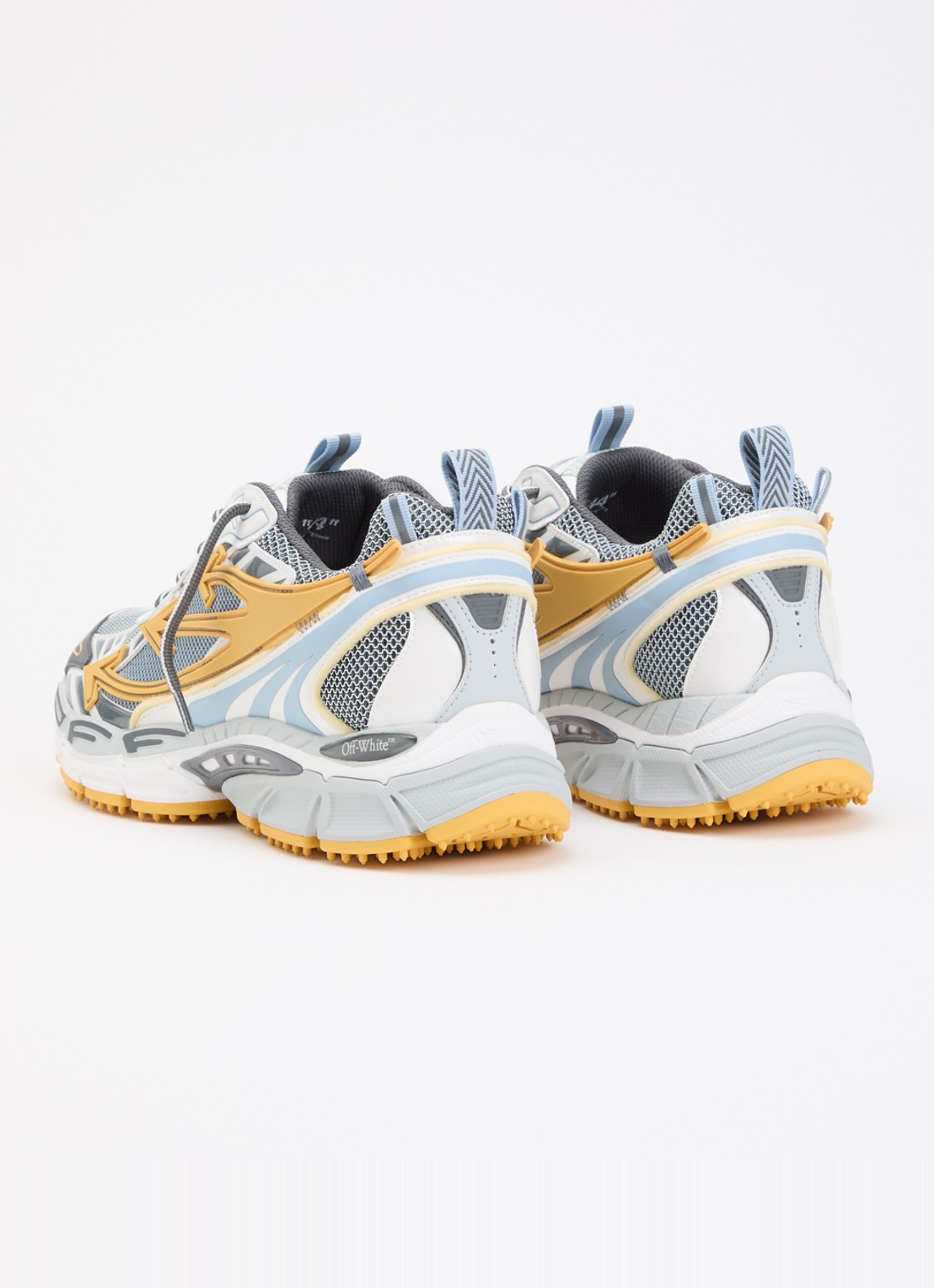 Off-White Ow Be Right Back sneaker met mesh details - achterkant lichtoranje