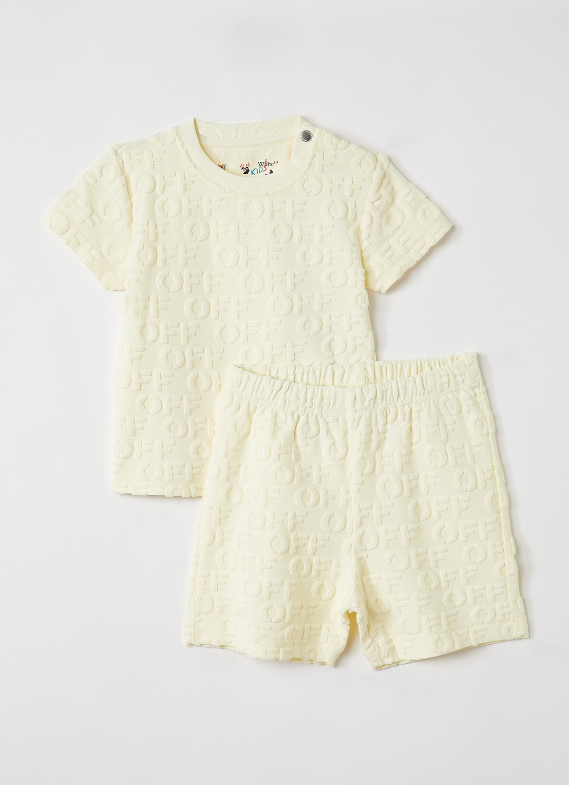 Off-White Set van T-shirt met korte broek 2-delig - voorkant lichtgeel