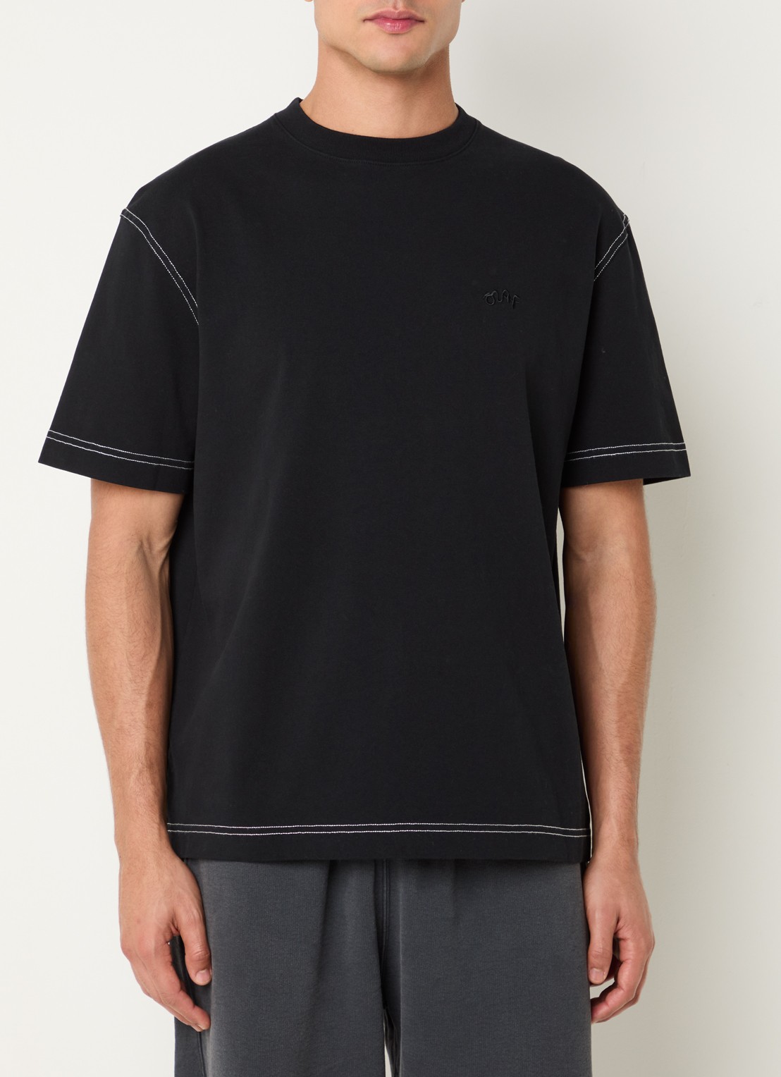 OLAF Contrast T-shirt met logoborduring - detail 2 zwart