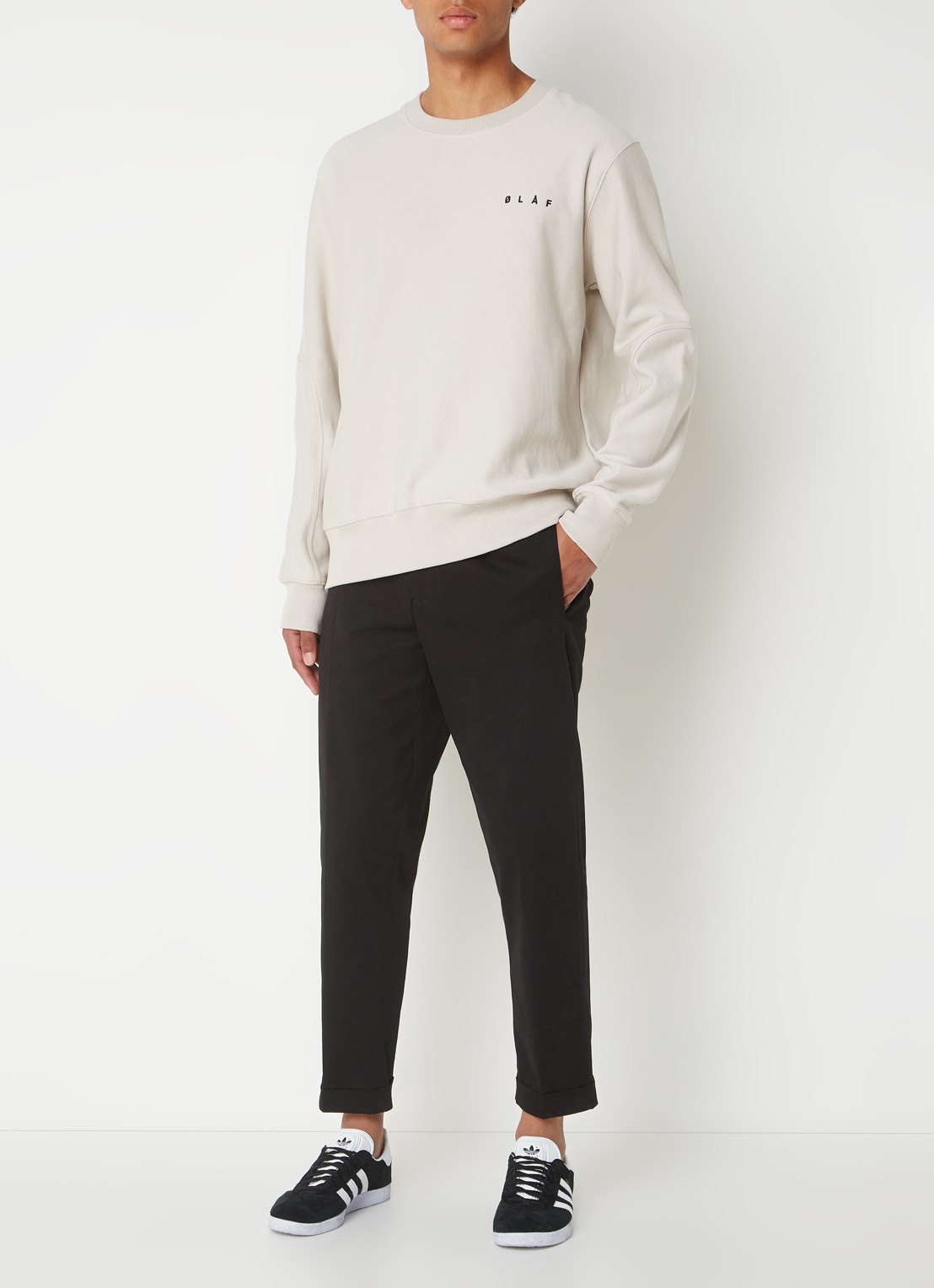 OLAF Face sweater met logo- en backprint - voorkant 3 lichtgrijs