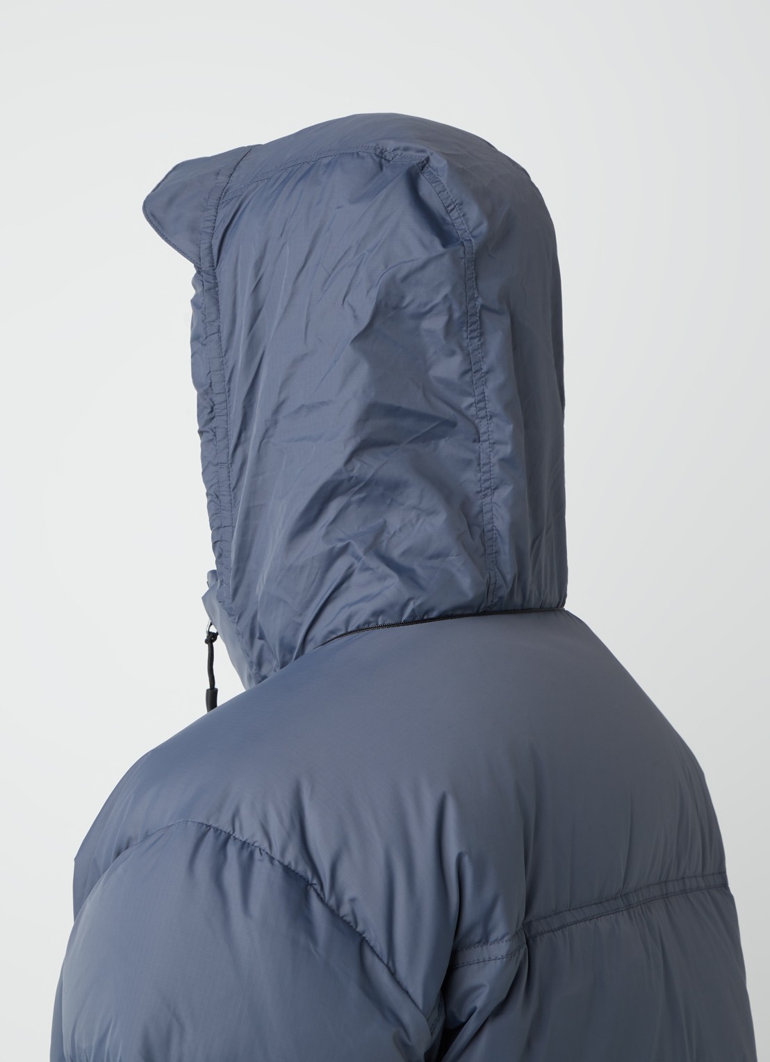 OLAF Puffer jack met donsvulling en opbergbare capuchon - detail 2 staalblauw
