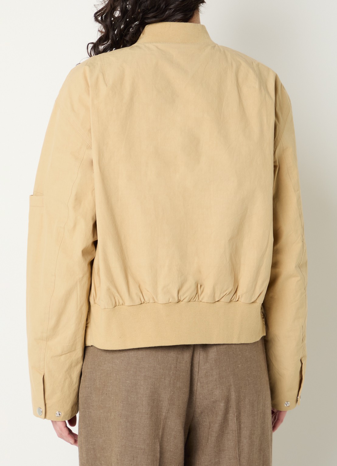 OLAF Retro jack met logo en steekzakken - achterkant khaki