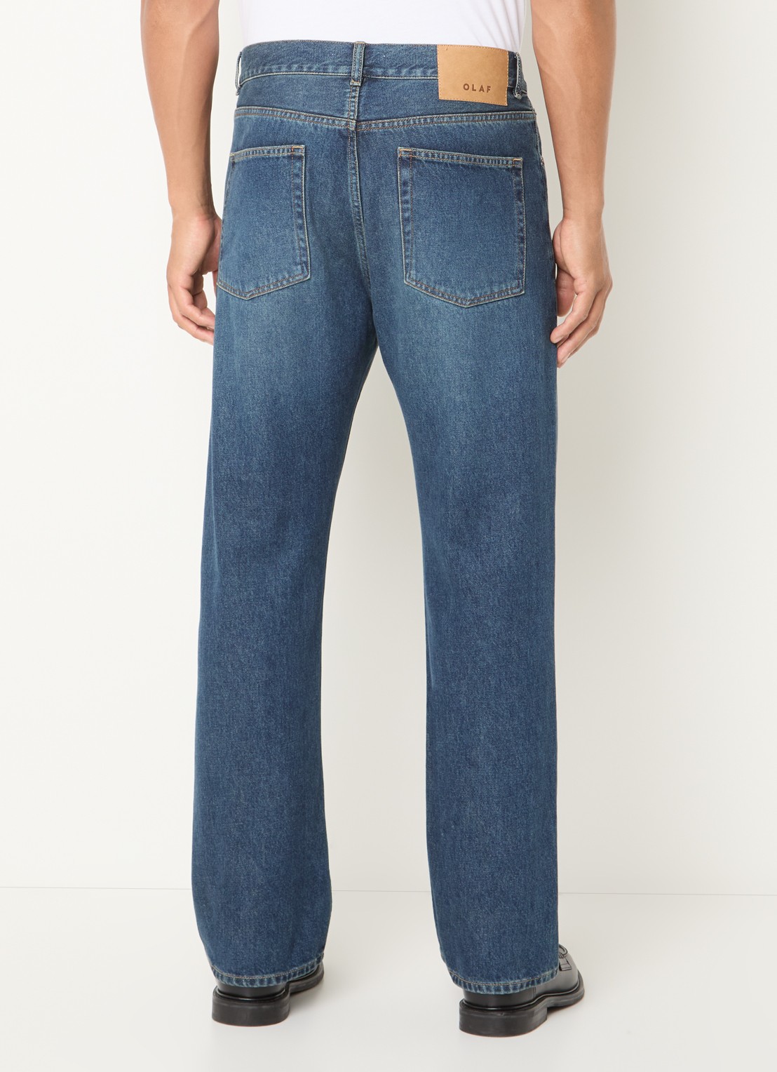 OLAF Straight fit jeans met medium wassing - achterkant 3 indigo