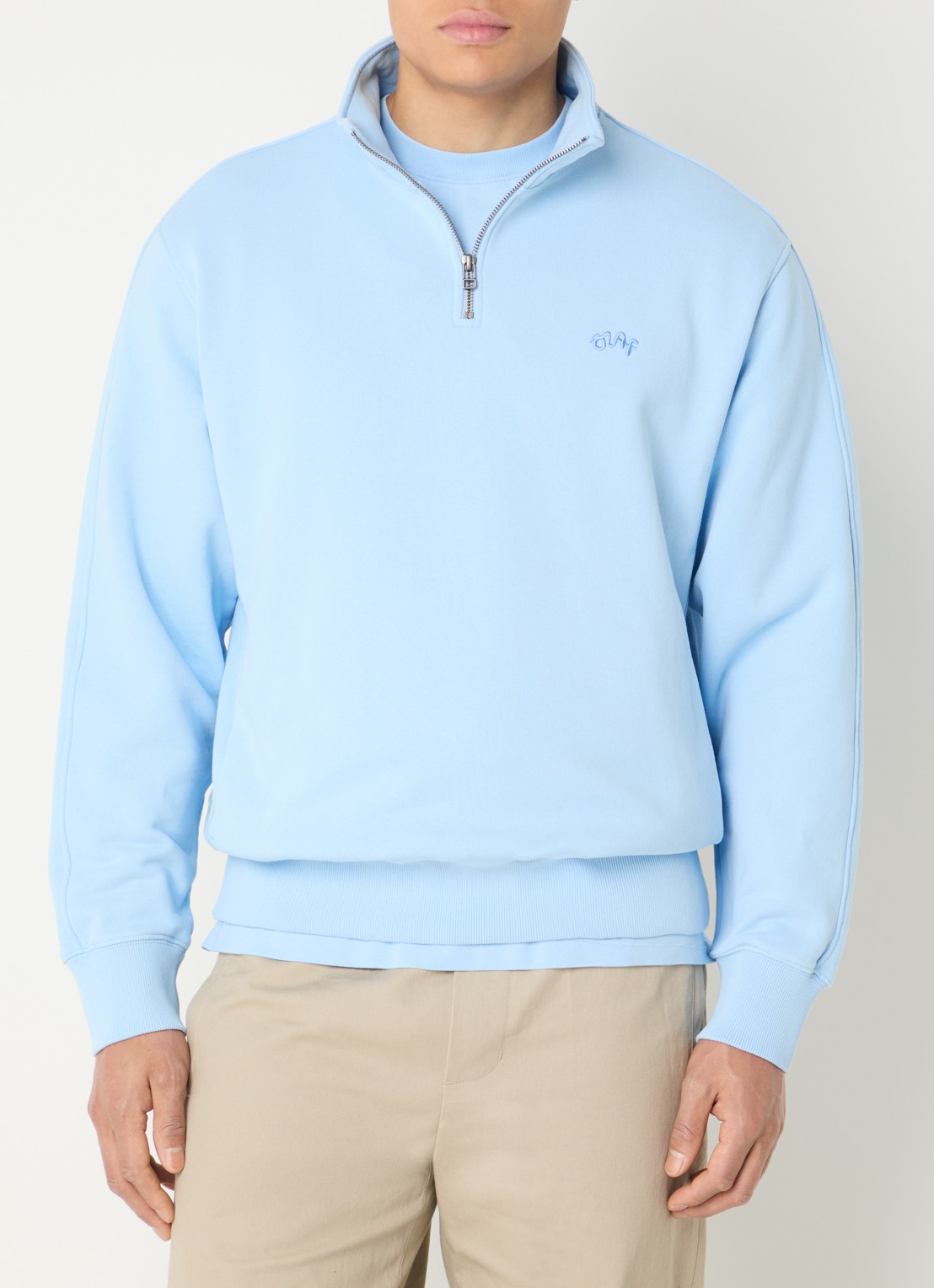 OLAF Sweater met halve rits en logo - detail lichtblauw