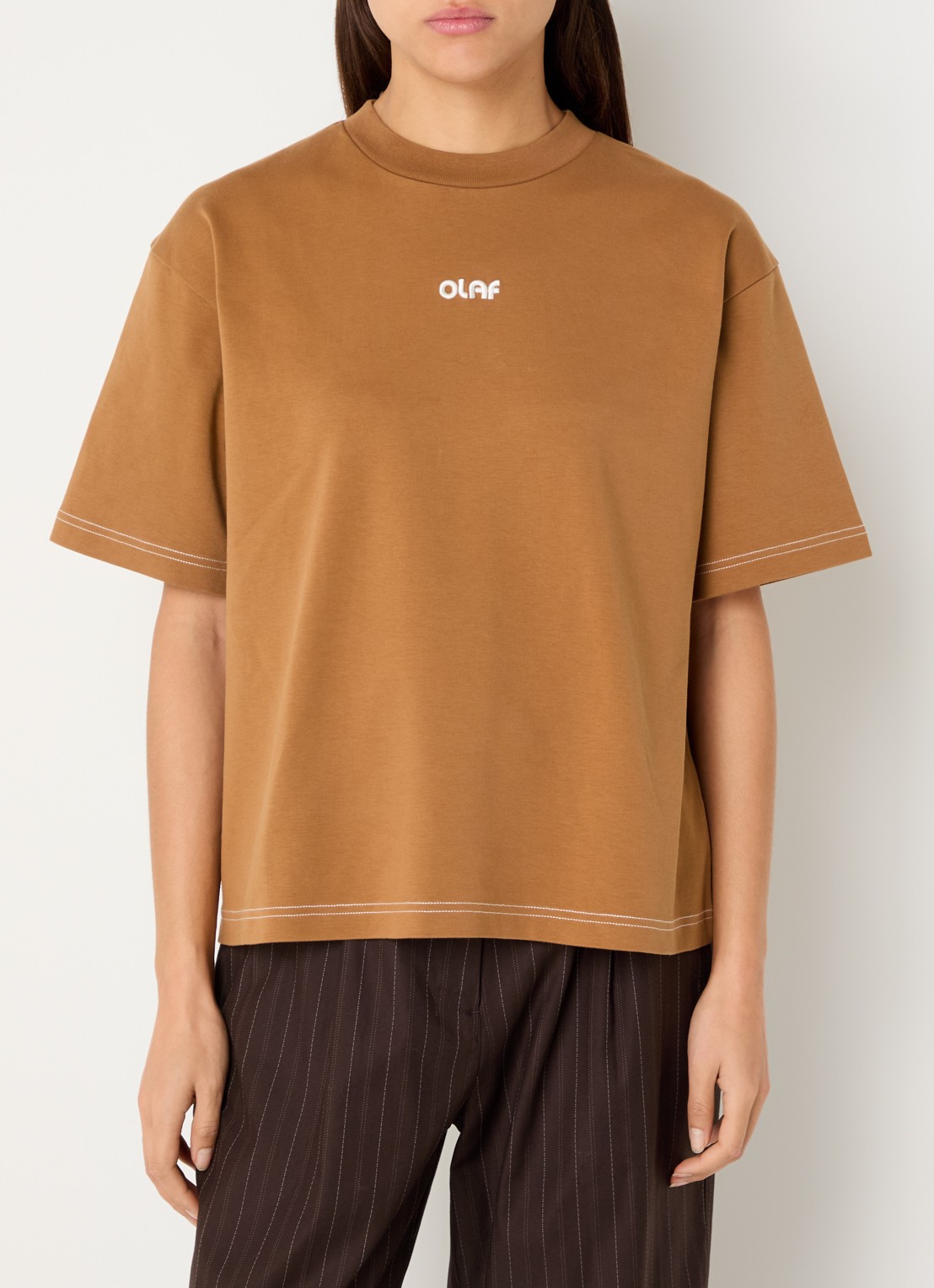 OLAF T-shirt met logoborduring - detail 2 camel