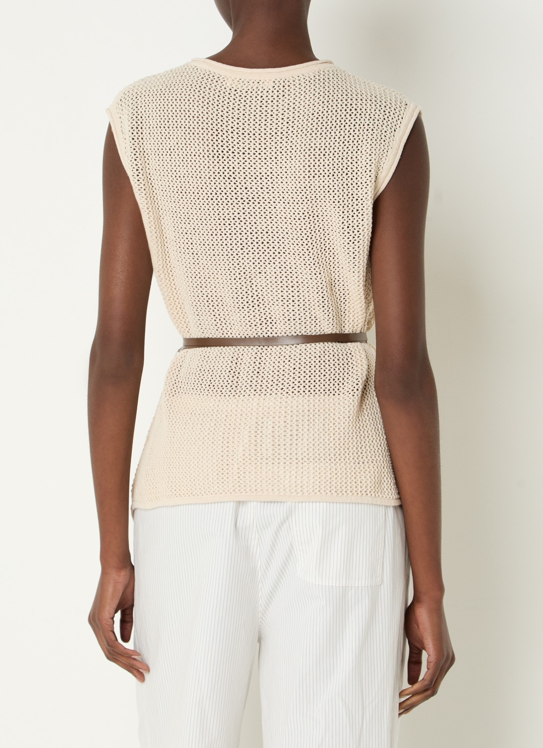 OLAF Top in linnenblend met opengewerkt dessin en strikceintuur - achterkant creme