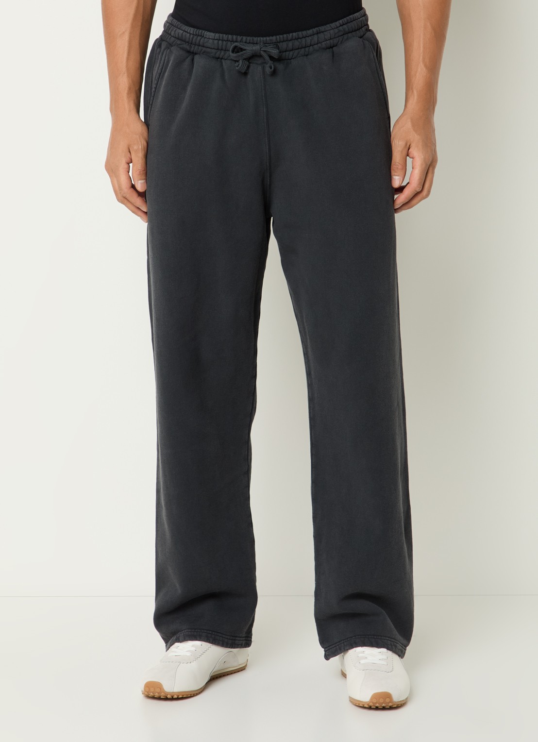 OLAF Washed straight fit joggingbroek met steekzakken - detail 4 antraciet