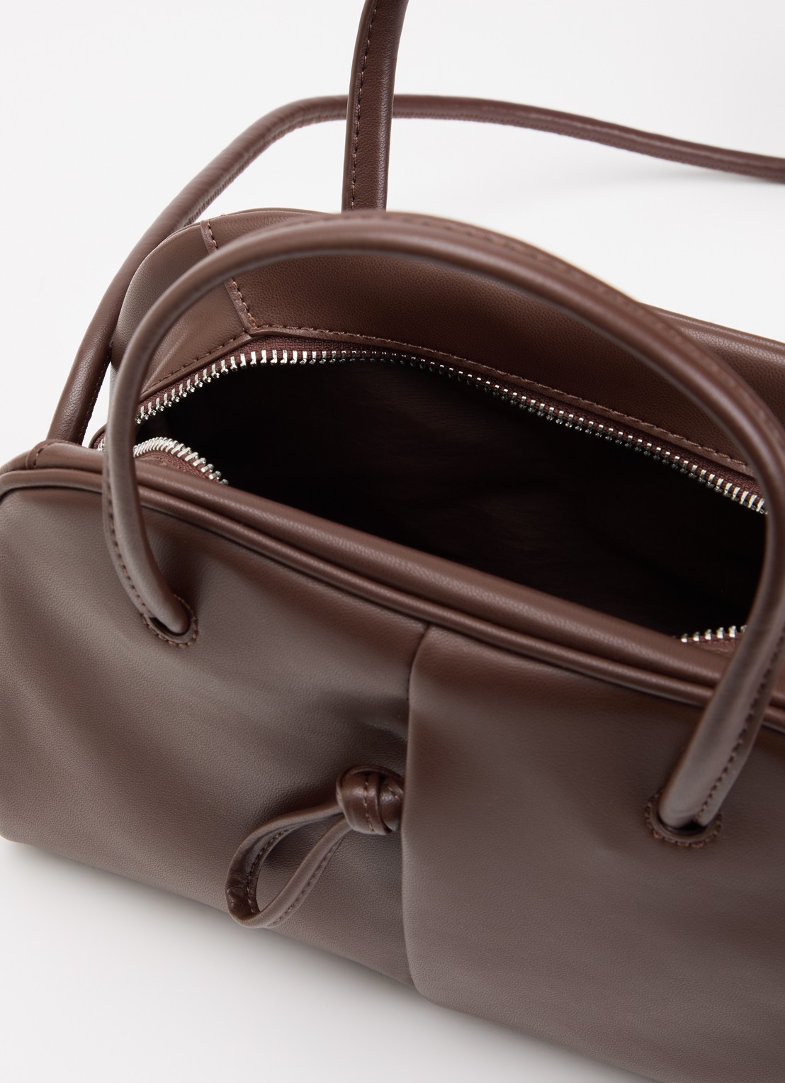 Ölend Mini Brooklyn crossbodytas - detail 2 chocoladebruin
