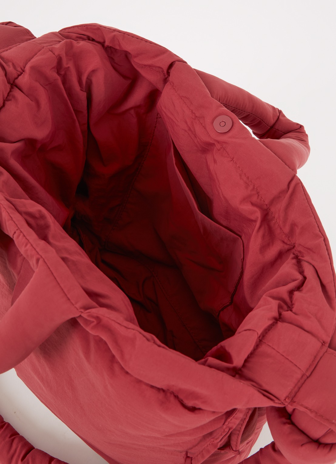 Ölend Ona gewatteerde crossbodytas  - detail 3 bordeauxrood